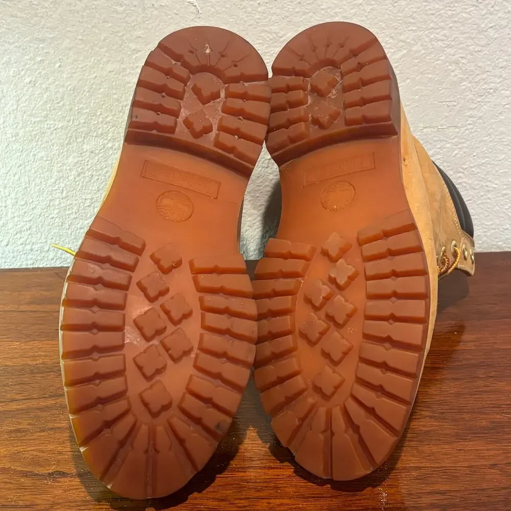 Timberland Boots 8.5 Brown 6-Inch Premium Wheat Waterproof Primaloft Nubuck